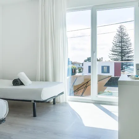 Front * Ponta Delgada