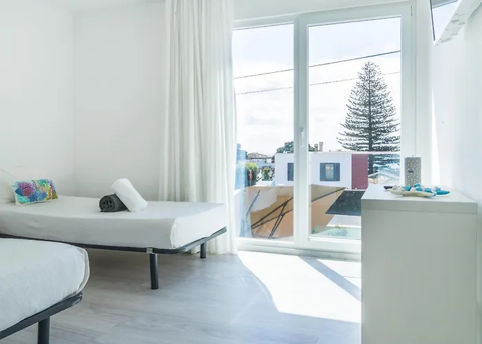 Front * Ponta Delgada